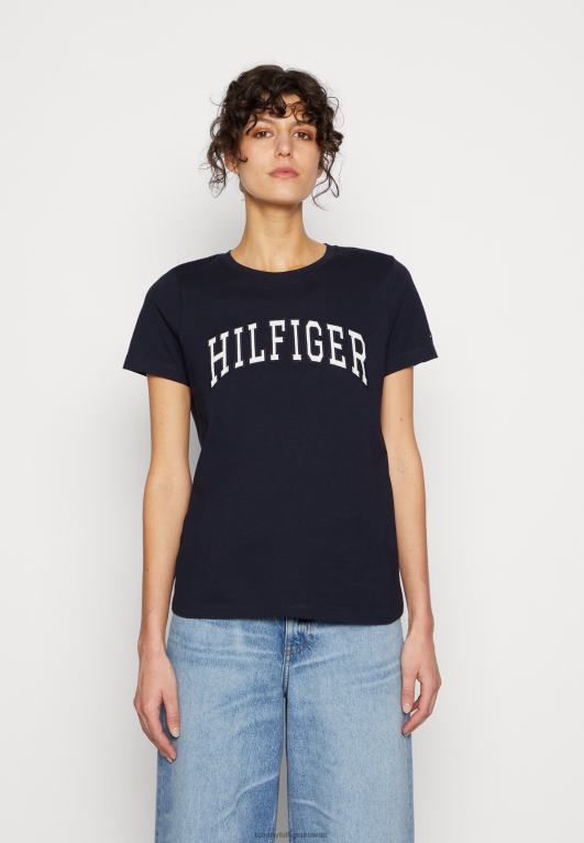 سماء الصحراء Tommy Hilfiger تيشيرت بطبعة فاريستي سي 446445067