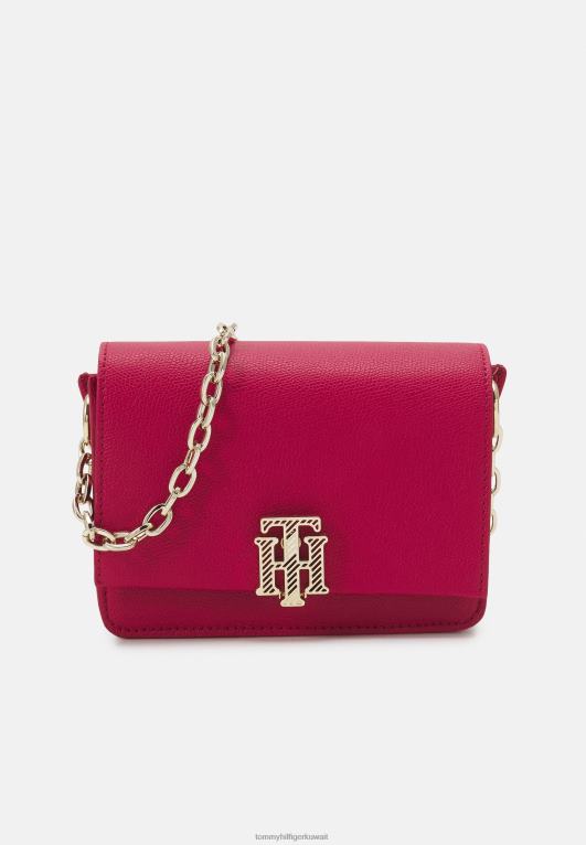 التوت الملكي Tommy Hilfiger مخطط كروس عبر حقيبة الجسم 446445091