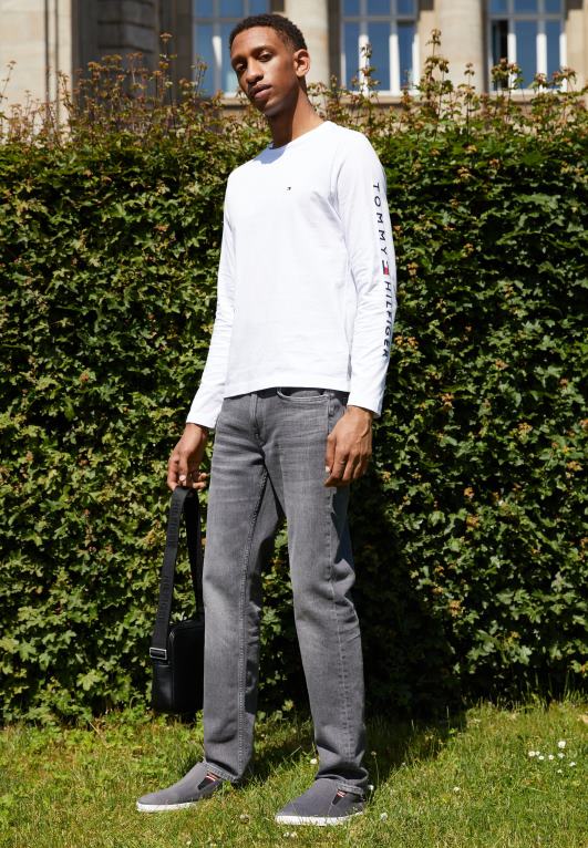 لوري الرمادي Tommy Hilfiger جينز دينتون مستقيم الساق 446445304