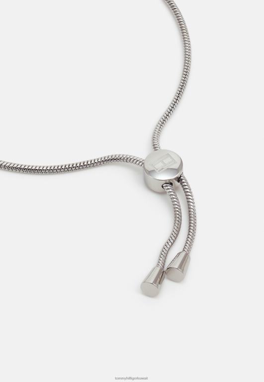 فضية اللون Tommy Hilfiger سوار عائلة دائرة الكرمة 446445305