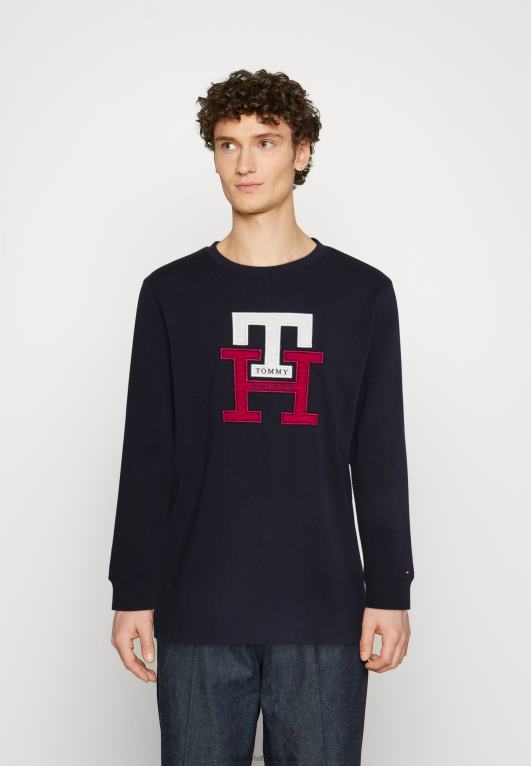 سماء الصحراء Tommy Hilfiger تيشيرت لوكس مونوغرام بأكمام طويلة 446445402