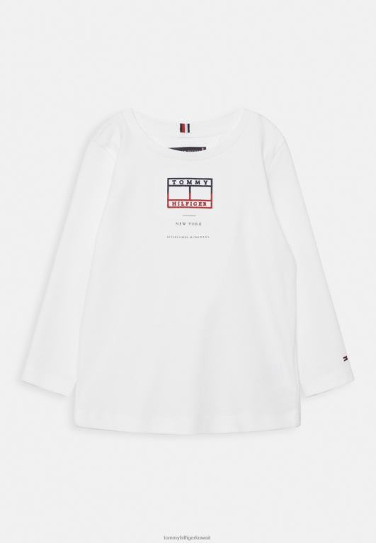 أبيض Tommy Hilfiger تيشيرت مطرزة بالعلم بأكمام طويلة 446445564