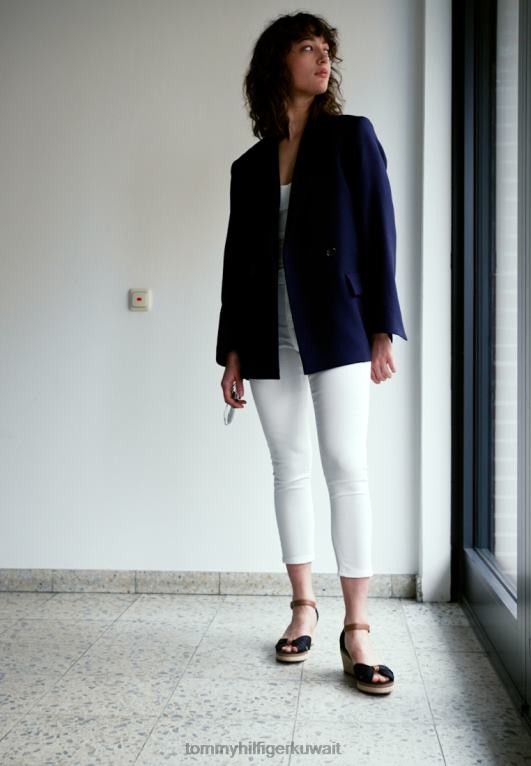 أسود Tommy Hilfiger صندل منصة إلبا الشهير 446445570