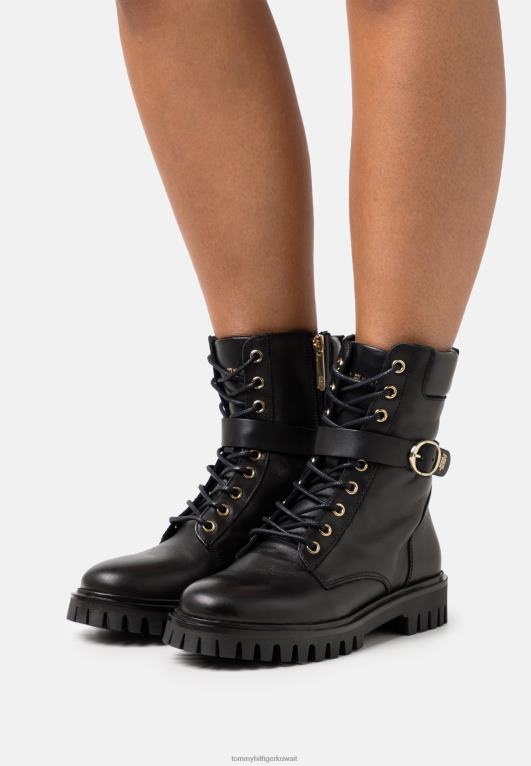 أسود Tommy Hilfiger حذاء برباط للكاحل بإبزيم 446445832