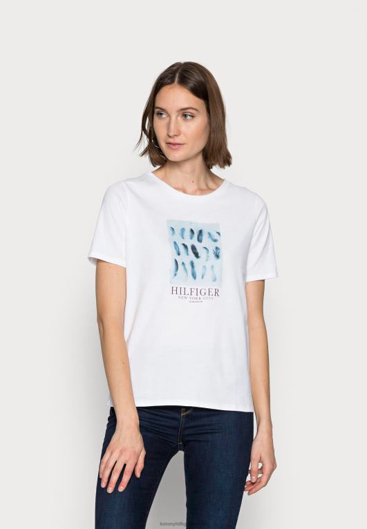 أبيض Tommy Hilfiger تي شيرت بطبعة ريش مفتوحة عادية 446445840