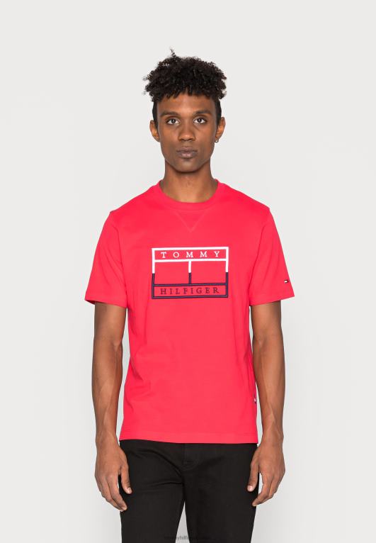 حالة إستعداد قصوي Tommy Hilfiger تي شيرت مطبوع عليه علم خطي 446445859