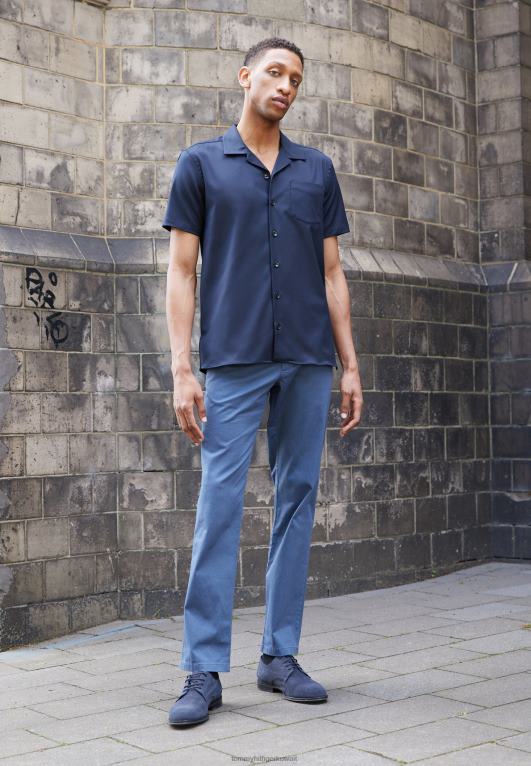 النيلي الباهت Tommy Hilfiger بنطال هيكلي مطبوع من دينتون 446445941