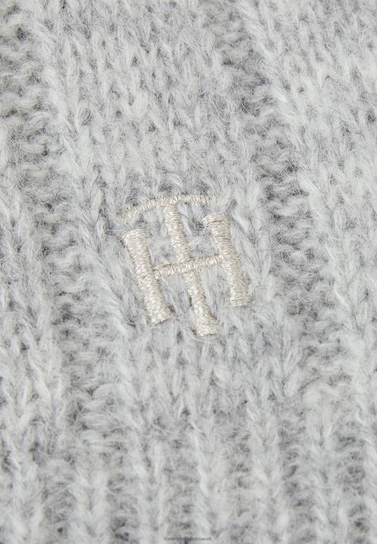 هيذر رمادي فاتح Tommy Hilfiger وشاح وشاح الخالدة 446445967