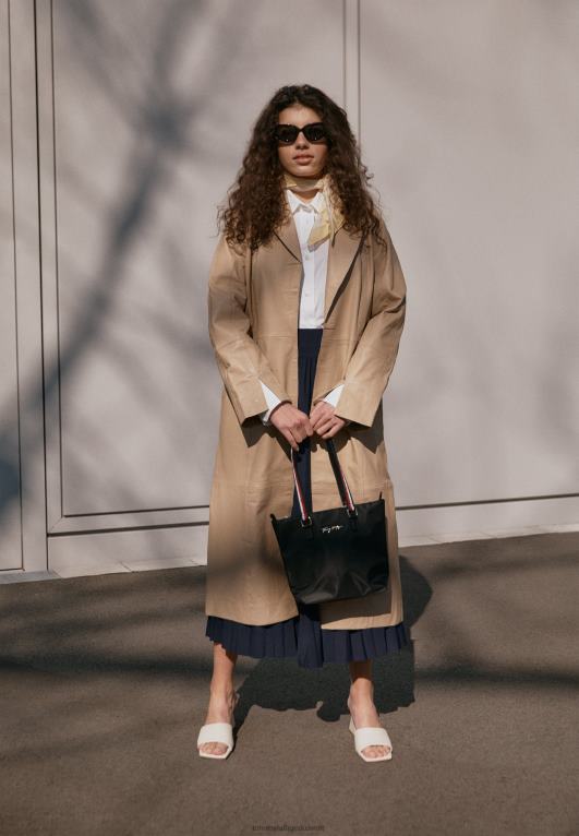 أسود Tommy Hilfiger أنا حقيبة حمل صغيرة جديدة 446446019