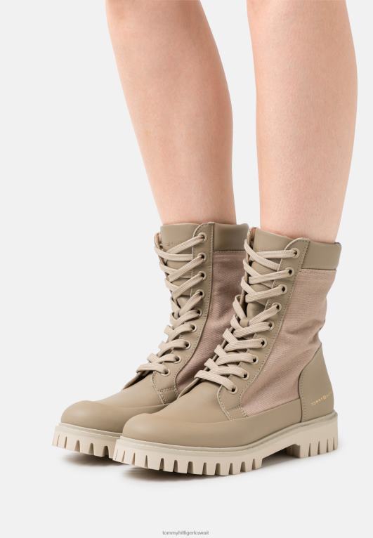 اللون البيج Tommy Hilfiger حذاء كاحل برباط كاجوال برباط 446446111