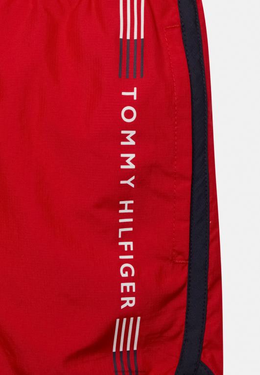 الأحمر الأساسي Tommy Hilfiger شورت السباحة عداء 446446181