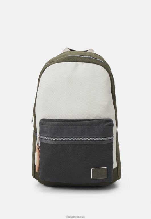 عسكري/عاجي Tommy Hilfiger حقيبة ظهر فائضة للجنسين 446446216