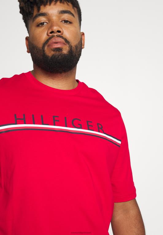 الأحمر الأساسي Tommy Hilfiger تي شيرت بطبعة شريطية من شركة كورب 446446257