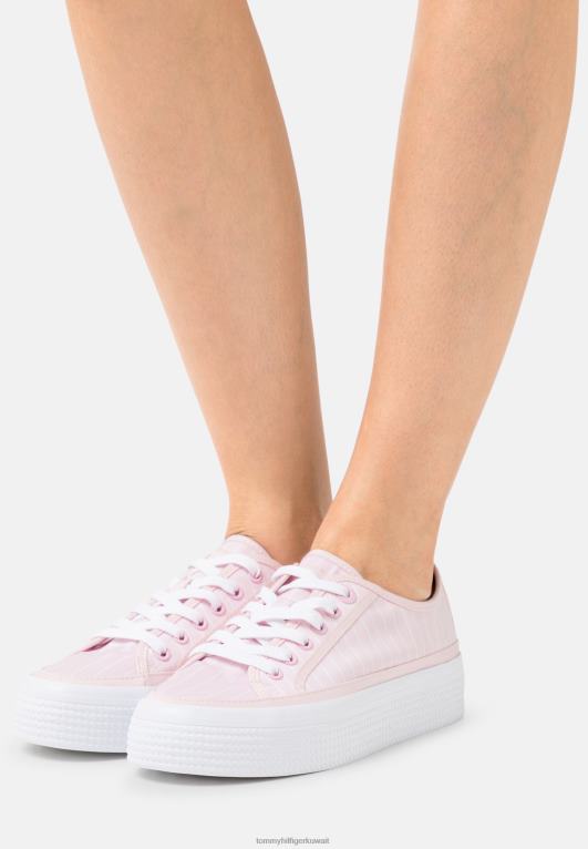 الوردي الباستيل Tommy Hilfiger المدربين الشريط الأساسي 446446269