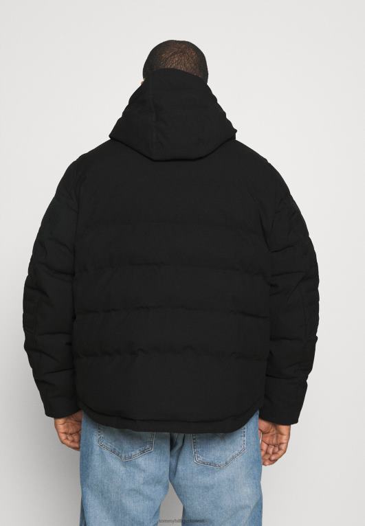 أسود Tommy Hilfiger سترة روكي الخفيفة 446446482