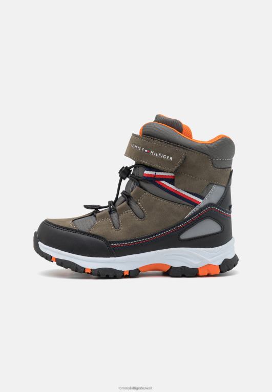 الأخضر العسكري Tommy Hilfiger أحذية الشتاء للجنسين 446446537