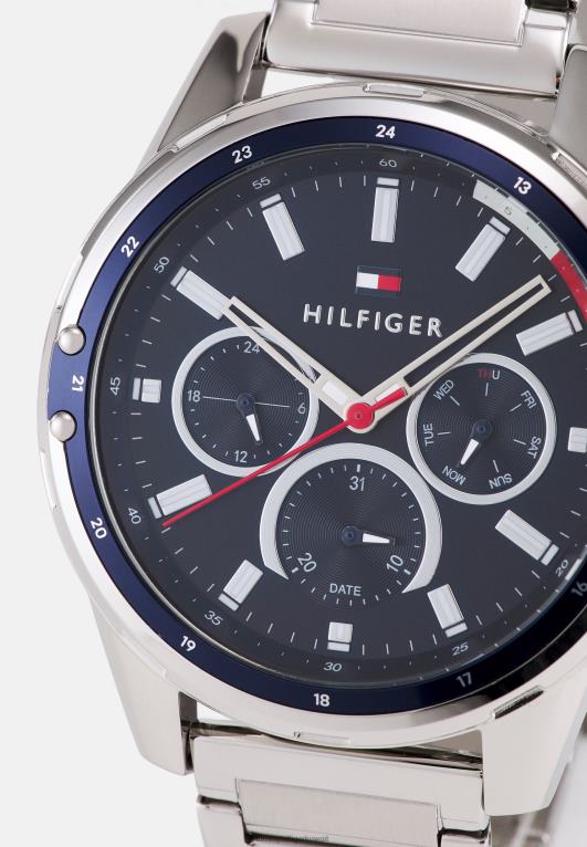 فضية اللون Tommy Hilfiger ساعة ميسون 446446642