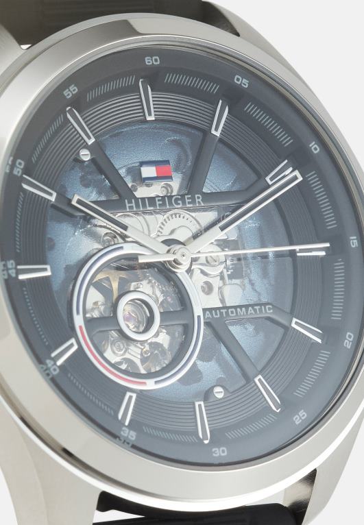 أسود/فضي اللون Tommy Hilfiger ساعة أوليفر 446446671