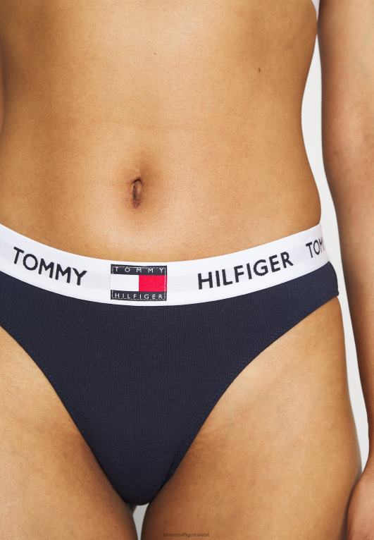 السترة البحرية Tommy Hilfiger ملخصات بيكيني 446446889