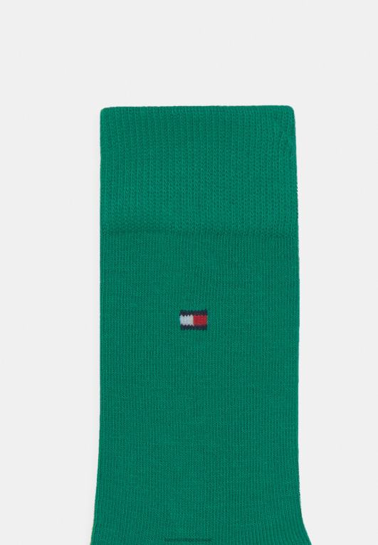 أخضر Tommy Hilfiger عبوة من قطعتين من الجوارب الأساسية للأطفال باللون الأخضر 446447114