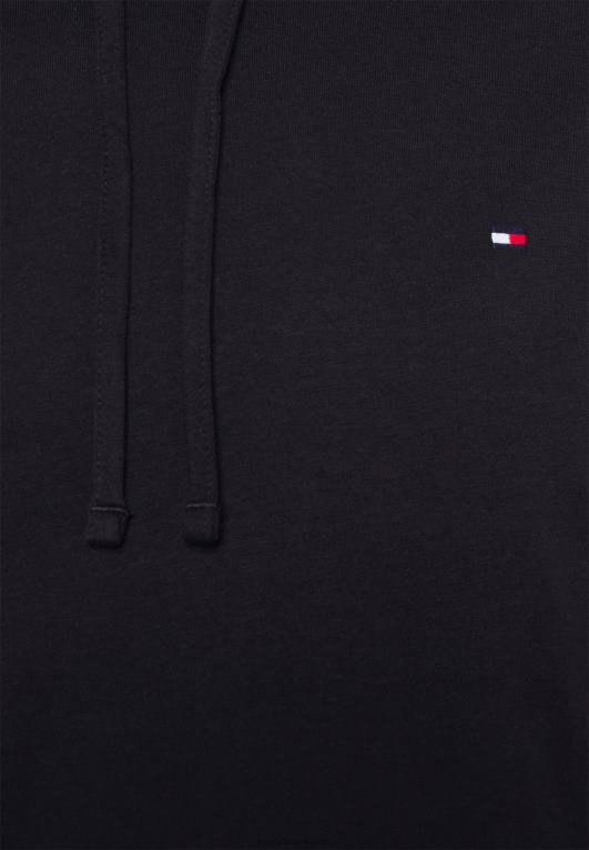 أسود Tommy Hilfiger زُنط 446447221