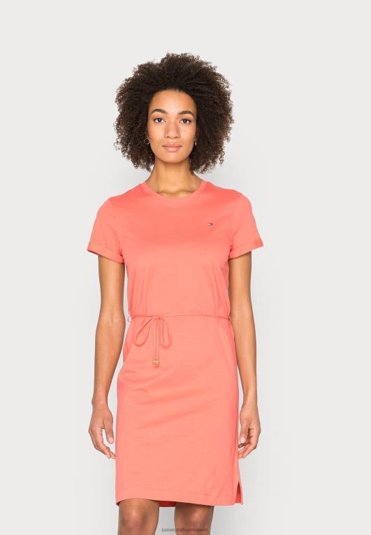 المرجان الكريستالي Tommy Hilfiger فستان جيرسي قصير رائع 446447267