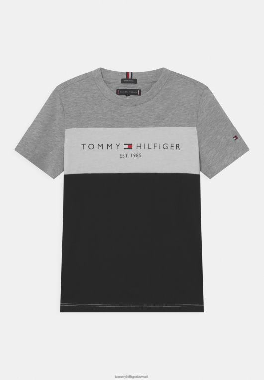 أسود Tommy Hilfiger تي شيرت بطبعة كتلة الألوان الأساسية 446447289