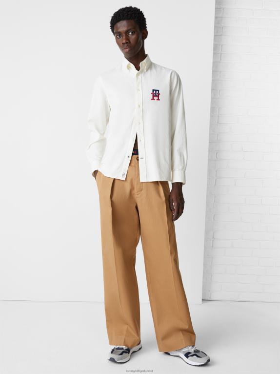 أبيض عاجي/أبيض ناصع Tommy Hilfiger قميص مونوغرام بقصة عادية 44644747