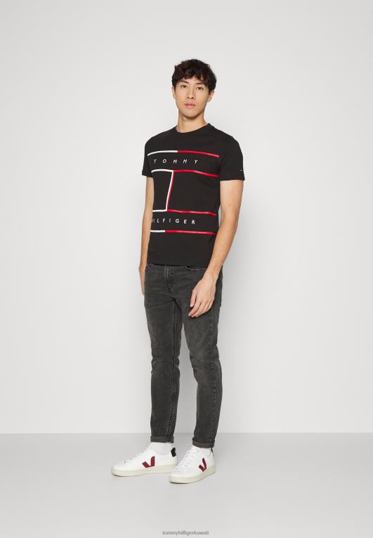 أسود Tommy Hilfiger تي شيرت بطبعة علم كبير 446447587