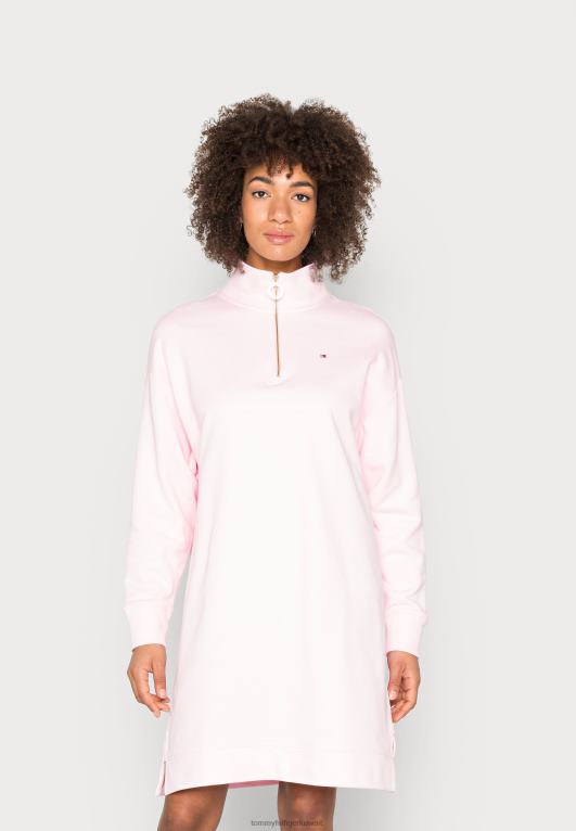 الوردي الباستيل Tommy Hilfiger استرخاء نصف الرمز البريدي فستان قصير اليوم 446447640