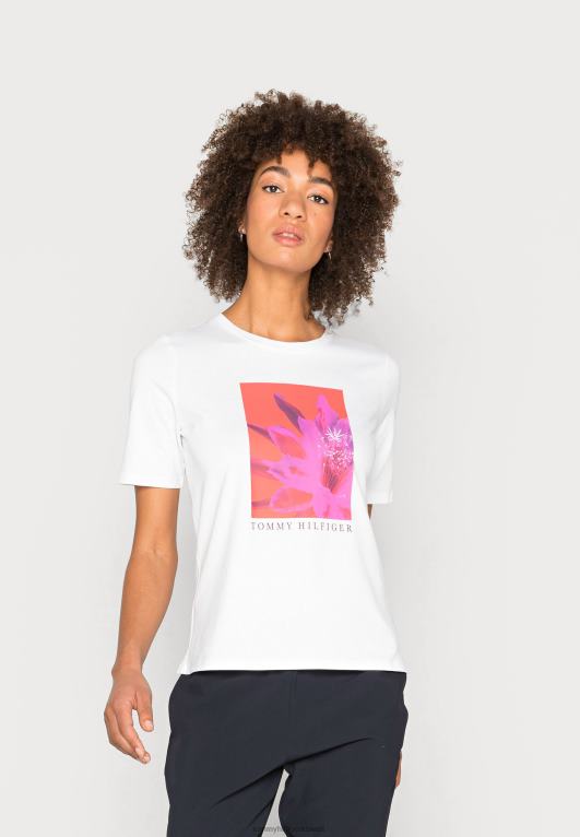 البصرية الأبيض Tommy Hilfiger تي شيرت بطبعة زهور عادية 446447696