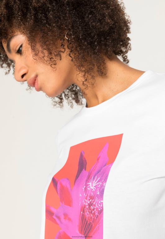 البصرية الأبيض Tommy Hilfiger تي شيرت بطبعة زهور عادية 446447696