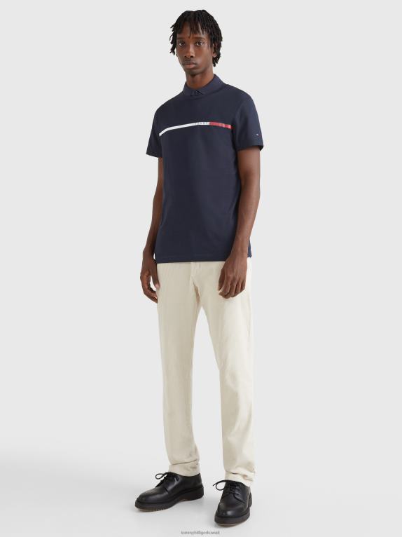 سماء الصحراء Tommy Hilfiger تيشيرت بشعار الماركة على الصدر 44644782