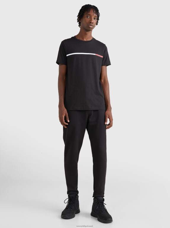 أسود Tommy Hilfiger تيشيرت بشعار الماركة على الصدر 44644783