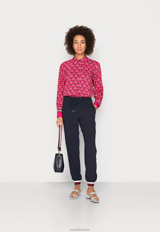 جزيرة جغرافية/وردي كبير Tommy Hilfiger بلوزة فلور مريحة بأزرار سفلية 446447928