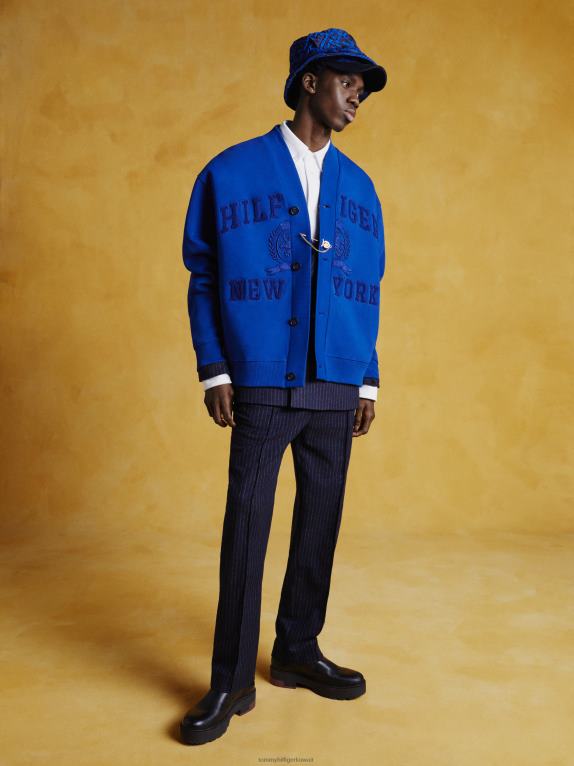 الأزرق الجريء Tommy Hilfiger سترة جيرسي مزخرفة بالكريستال 44644793