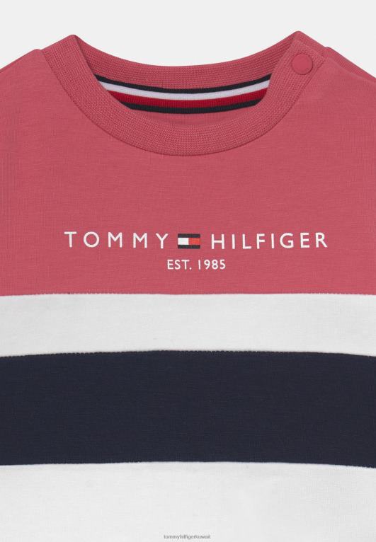 البطيخ العميق Tommy Hilfiger بدلة رياضية برقبة دائرية للأطفال 446448061