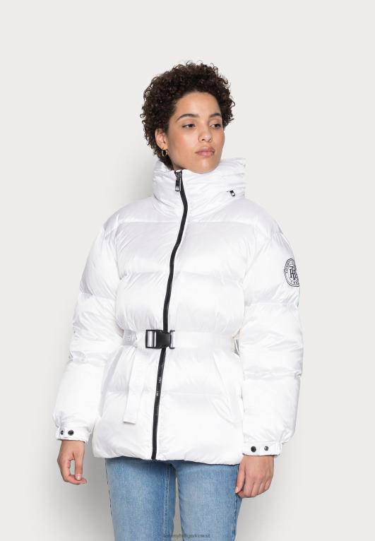 البصرية الأبيض Tommy Hilfiger سترة بحزام من البوليستر باللون الأبيض البصري - 446448062