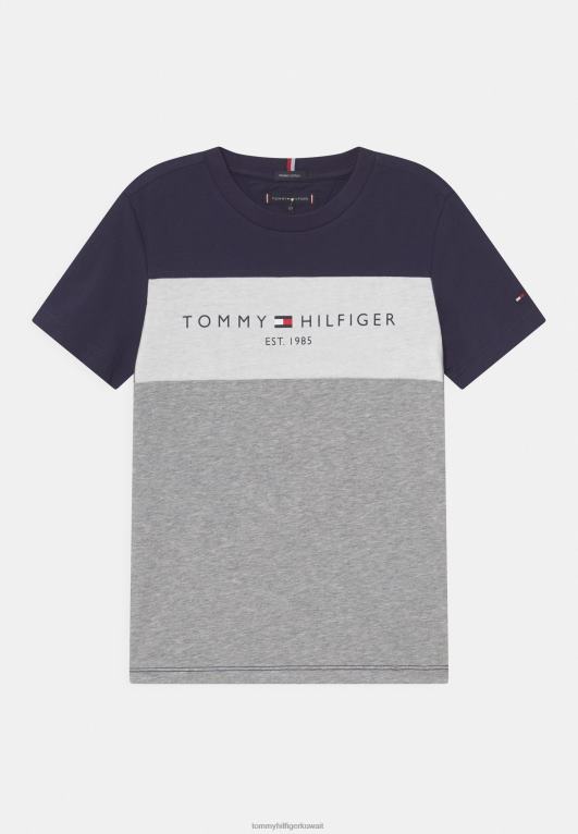 هيذر رمادي فاتح Tommy Hilfiger تي شيرت مطبوع عليه كتل ألوان أساسية باللون الرمادي الفاتح 446448087