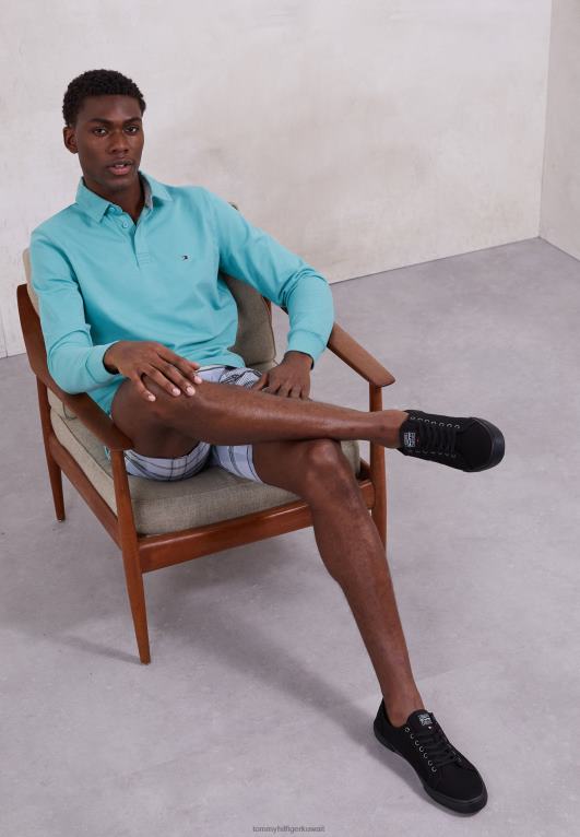 أسود Tommy Hilfiger المدربين الأساسيين للشركات 446448103