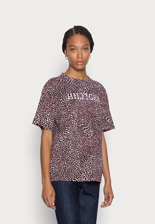 ريشة/أحمر أبيض أسود Tommy Hilfiger تي شيرت مريح بطبعة تي شيرت 446448156