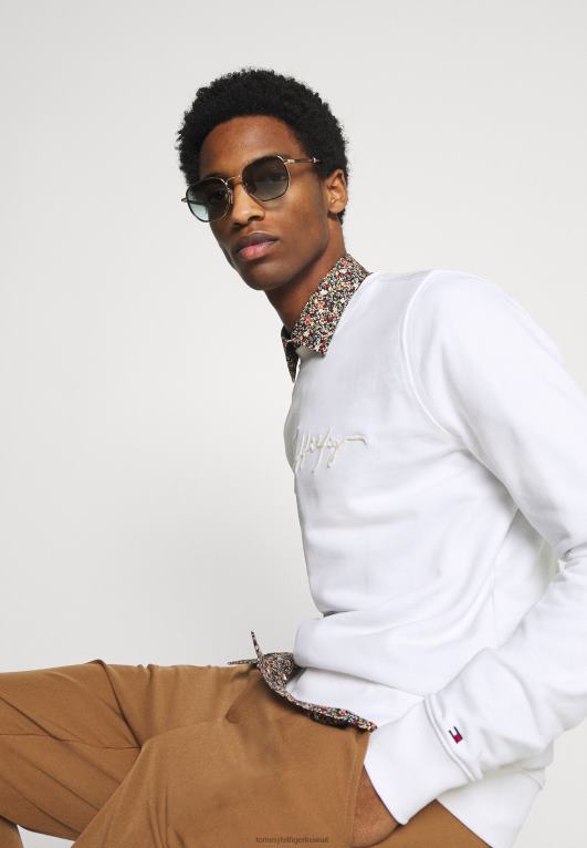 أبيض Tommy Hilfiger قميص من النوع الثقيل التوقيع 446448342