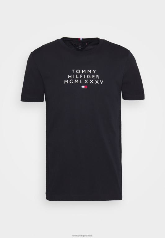 سماء الصحراء Tommy Hilfiger تي شيرت بطبعة جرافيك صغيرة في المنتصف 446448422