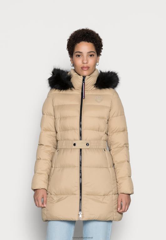 اللون البيج Tommy Hilfiger معطف شتوي مبطن بحزام من سورونا 446448646