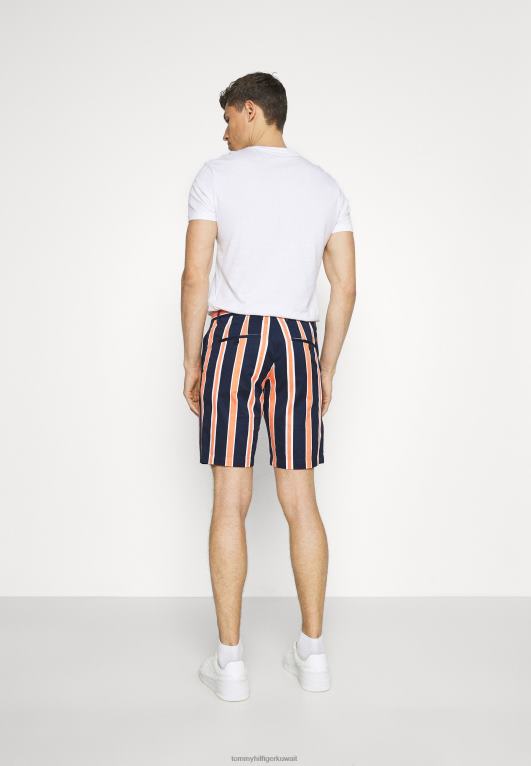 البحرية الكربونية Tommy Hilfiger السراويل القصيرة 446448819