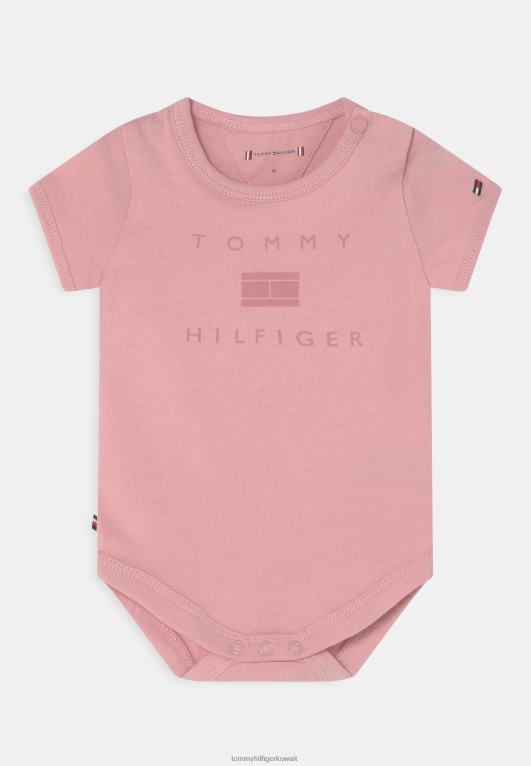 لون القرنفل Tommy Hilfiger جسم للجنسين بشعار الطفل 446448941