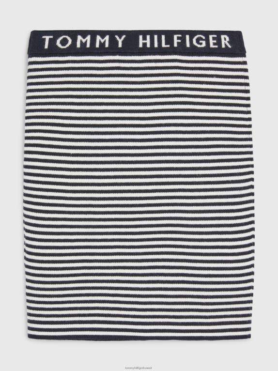 سماء الصحراء / القديمة Tommy Hilfiger تنورة مضلعة بحزام خصر للفتيات من 8 إلى 16 سنة 44644366