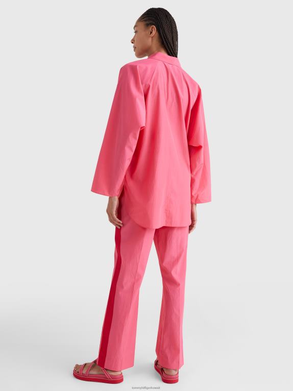 روعة الوردي Tommy Hilfiger قميص Explorer ذو قصة مريحة 446442393