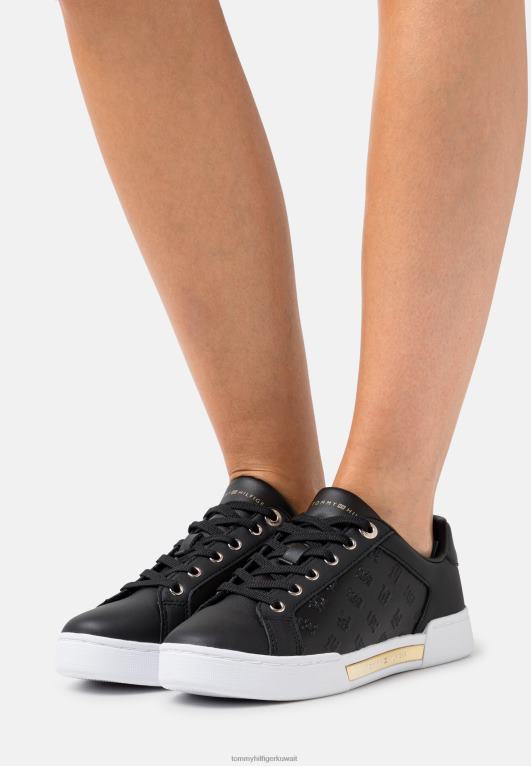 الذهب الأسود Tommy Hilfiger حذاء رياضي منقوش عليه حرف Monogram 446447238