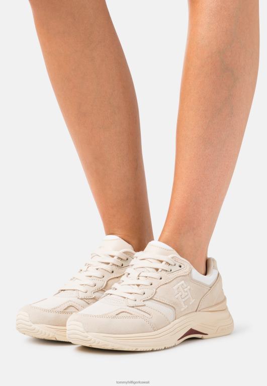 قصب السكر Tommy Hilfiger حذاء تدريبي Monogram Preppy 446445258